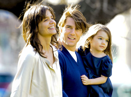 Katie Holmes, Tom Cruise, Suri Cruise Katie Holmes, Tom Cruise, Suri Cruise